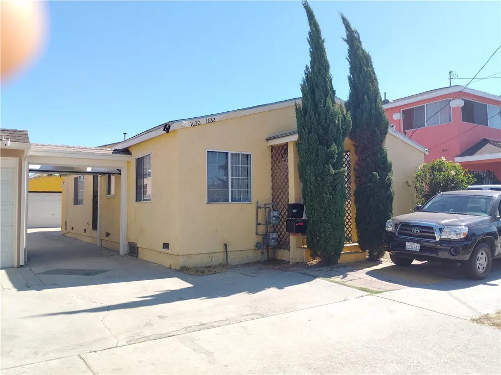 1632 W 223rd Street, Torrance, California 90501, ,Residential Income,For Sale,223rd,SB25195123