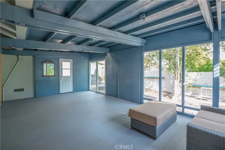 Enclosed bonus room