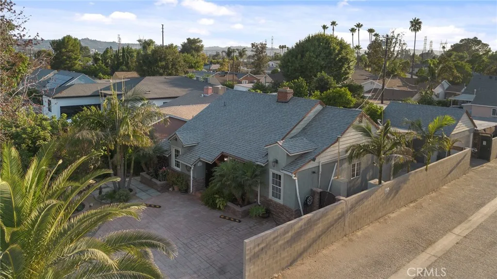 6339 Riverton Avenue, North Hollywood, California 91606 home-pic-34