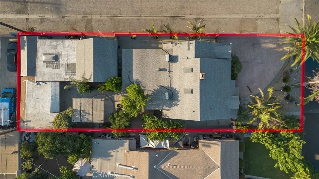 6339 Riverton Avenue, North Hollywood, California 91606 home-pic-35