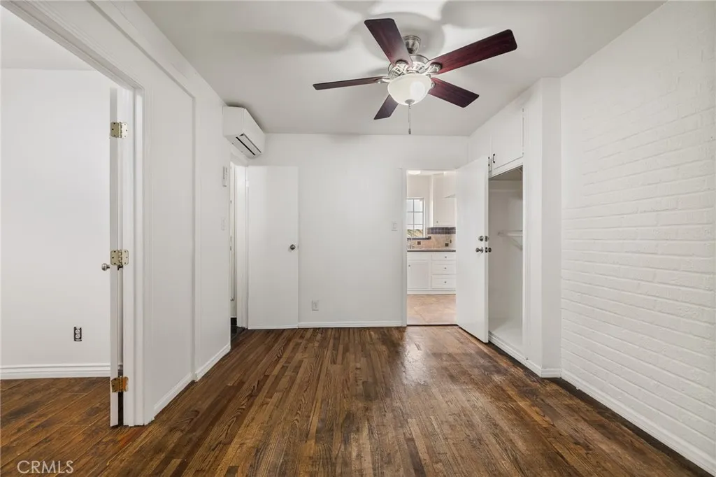 6339 Riverton Avenue, North Hollywood, California 91606 home-pic-31