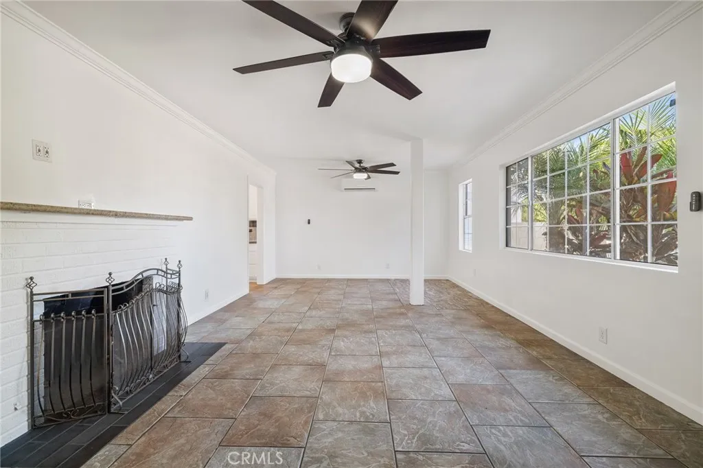 6339 Riverton Avenue, North Hollywood, California 91606 home-pic-22
