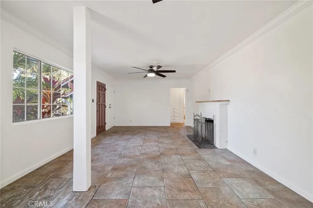 6339 Riverton Avenue, North Hollywood, California 91606 home-pic-23
