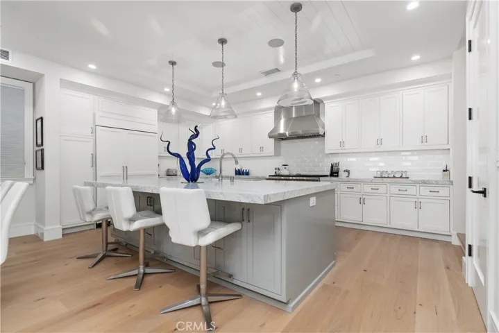 2149 E Ocean Boulevard, Newport Beach, California 92661