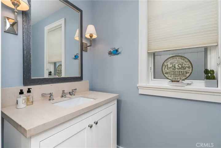 2149 E Ocean Boulevard, Newport Beach, California 92661