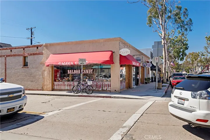 2149 E Ocean Boulevard, Newport Beach, California 92661