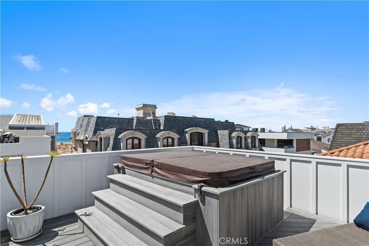 2149 E Ocean Boulevard, Newport Beach, California 92661