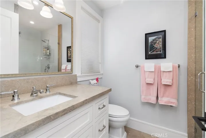 2149 E Ocean Boulevard, Newport Beach, California 92661