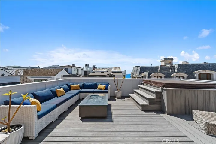 2149 E Ocean Boulevard, Newport Beach, California 92661