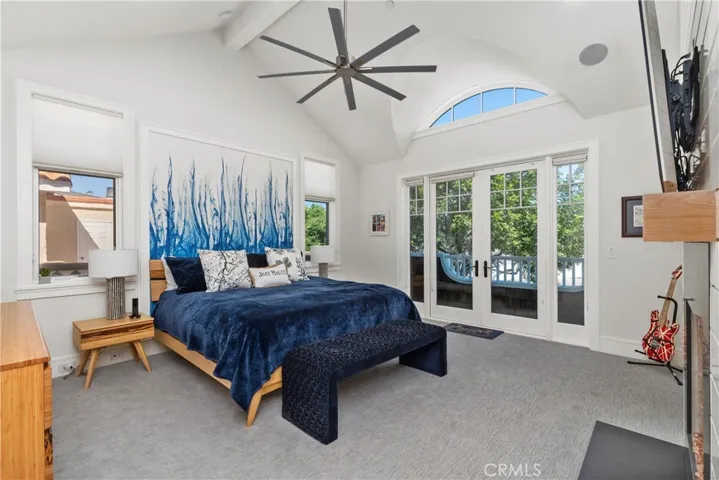 2149 E Ocean Boulevard, Newport Beach, California 92661