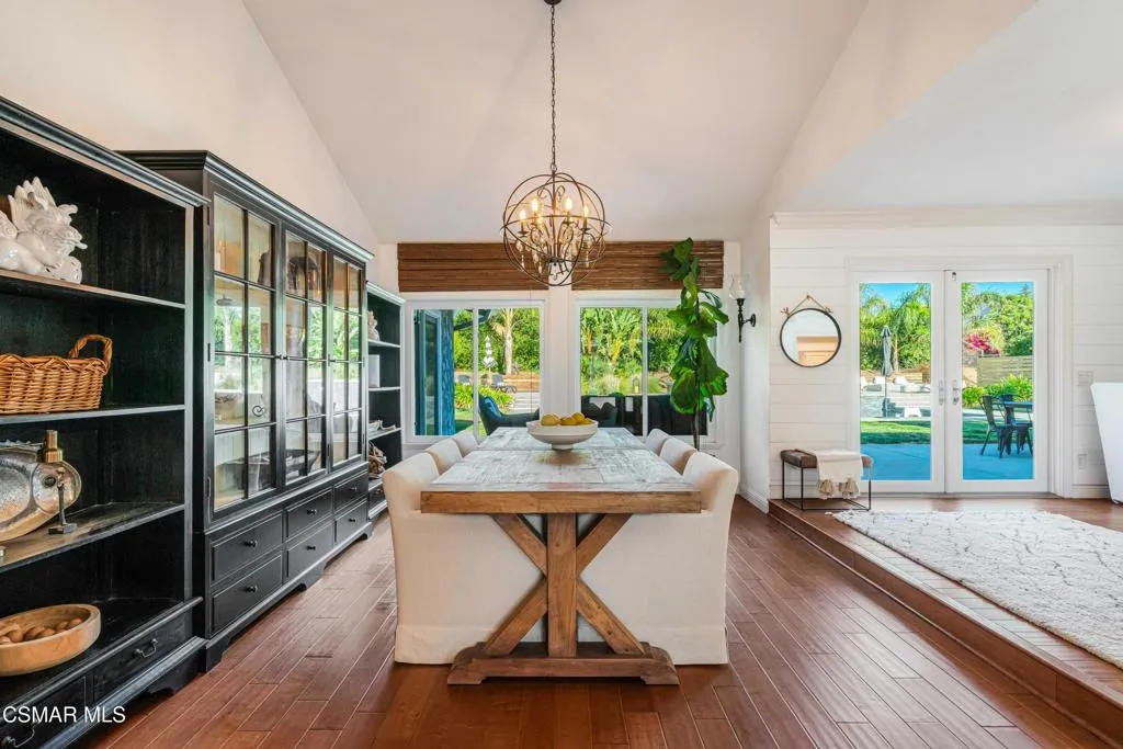 552 Longbranch Road, Simi Valley, California 93065 home-pic-7