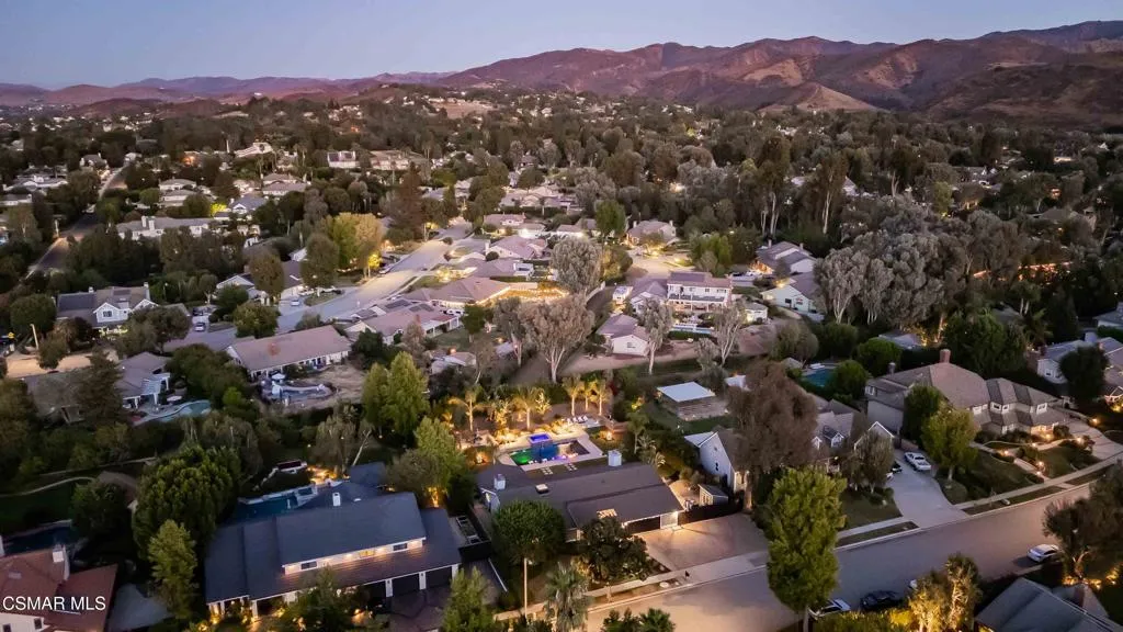 552 Longbranch Road, Simi Valley, California 93065 home-pic-48