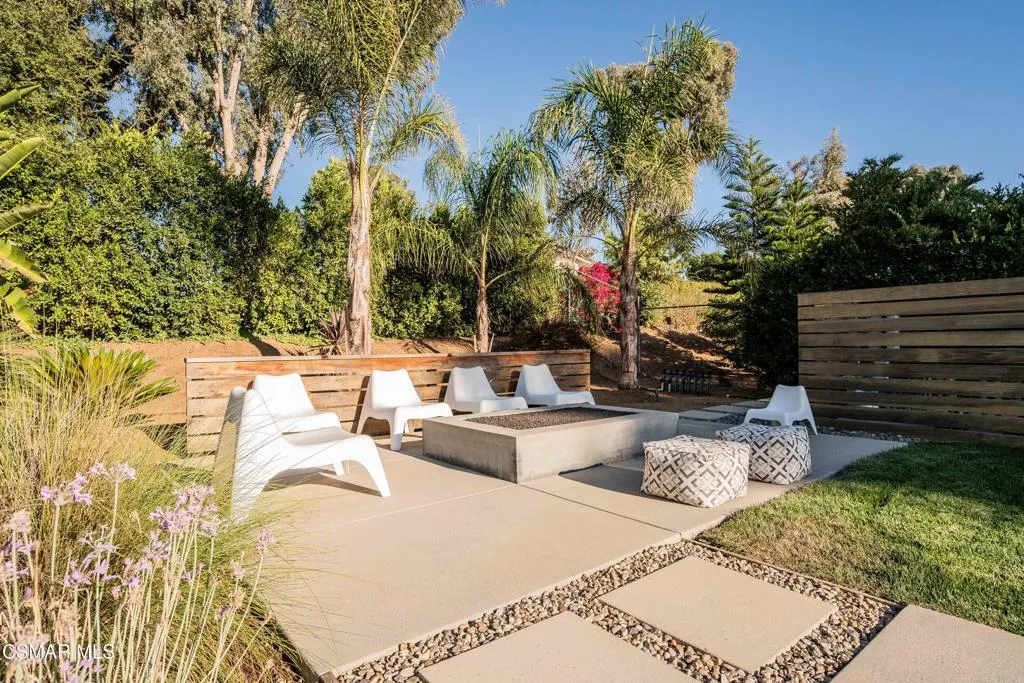 552 Longbranch Road, Simi Valley, California 93065 home-pic-58