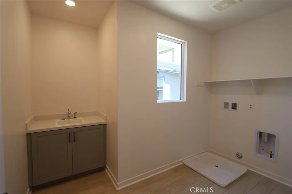 26969 Echo Mountain Way, Valencia, California 91381 home-pic-8