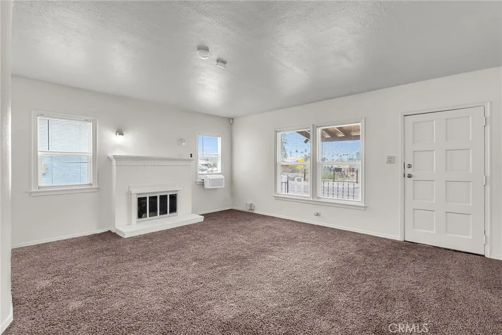 232 W 23rd Street, San Bernardino, California 92405 home-pic-6