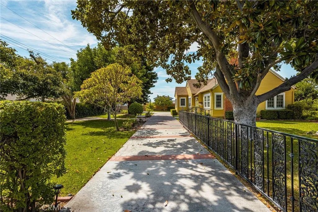 1166 N Handy Street, Orange, California 92867 home-pic-1