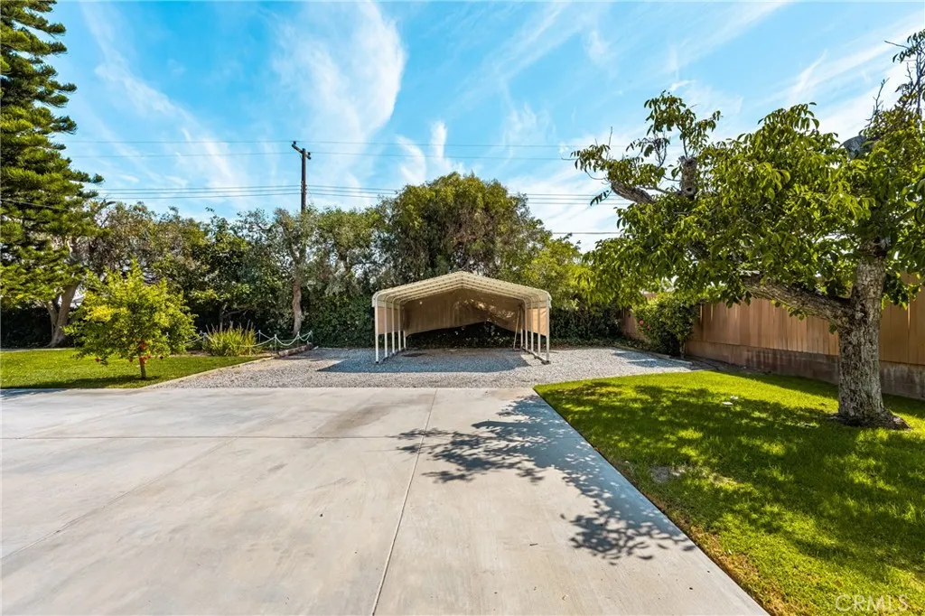 1166 N Handy Street, Orange, California 92867 home-pic-36