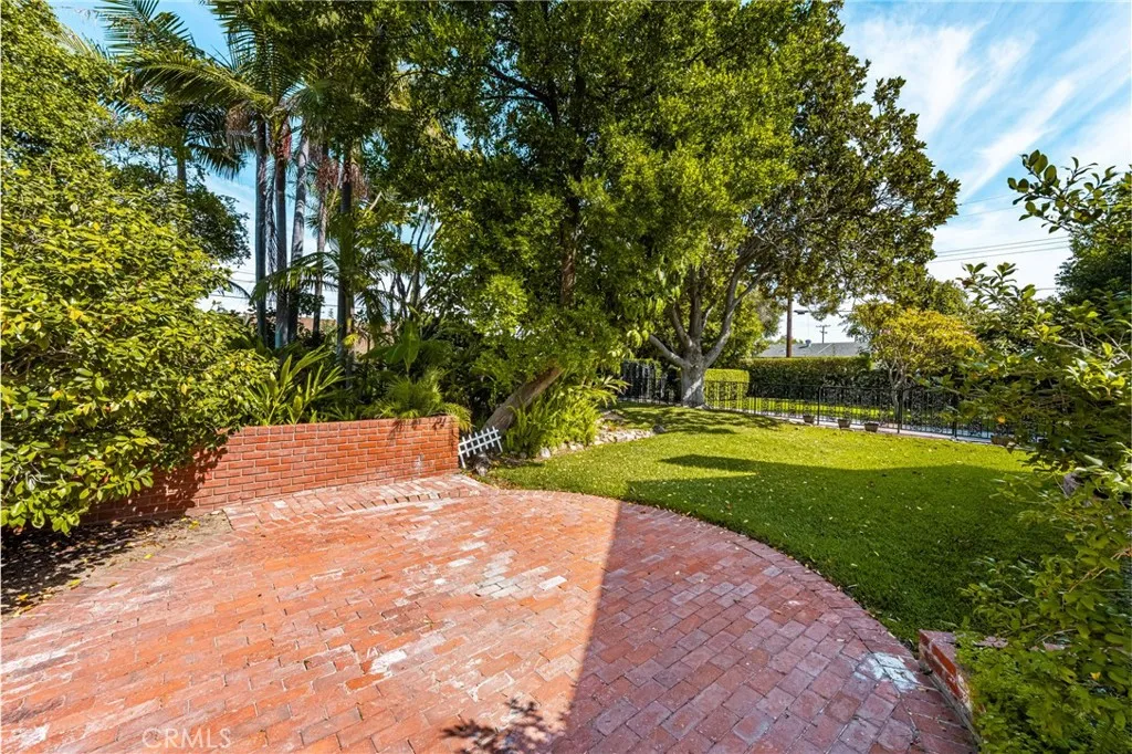 1166 N Handy Street, Orange, California 92867 home-pic-42
