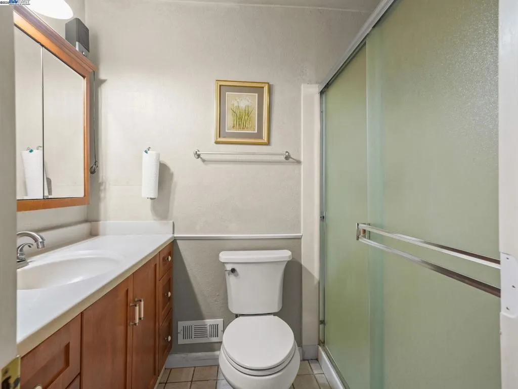 38043 Miller Pl, Fremont, California 94536 home-pic-23