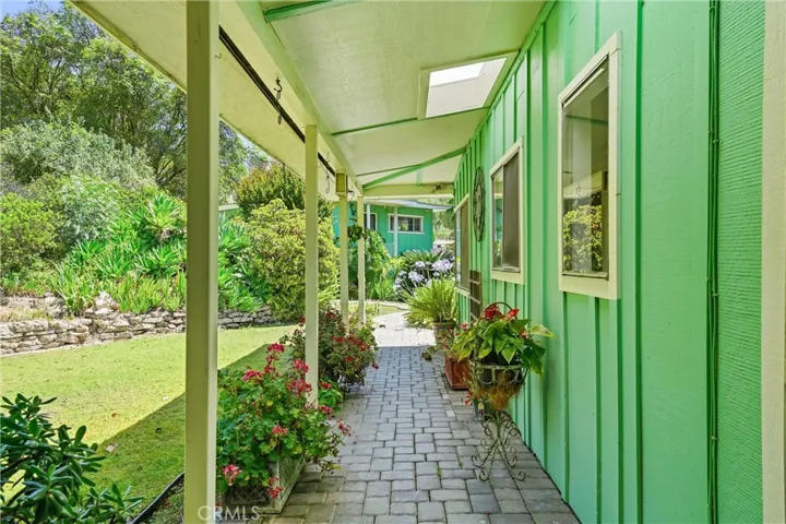 171 Canada Sombre Road, La Habra Heights, California 90631