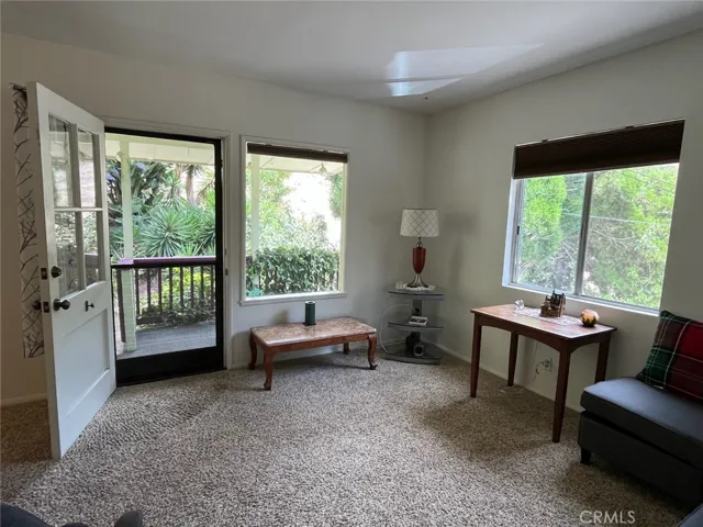 Guest House Living room