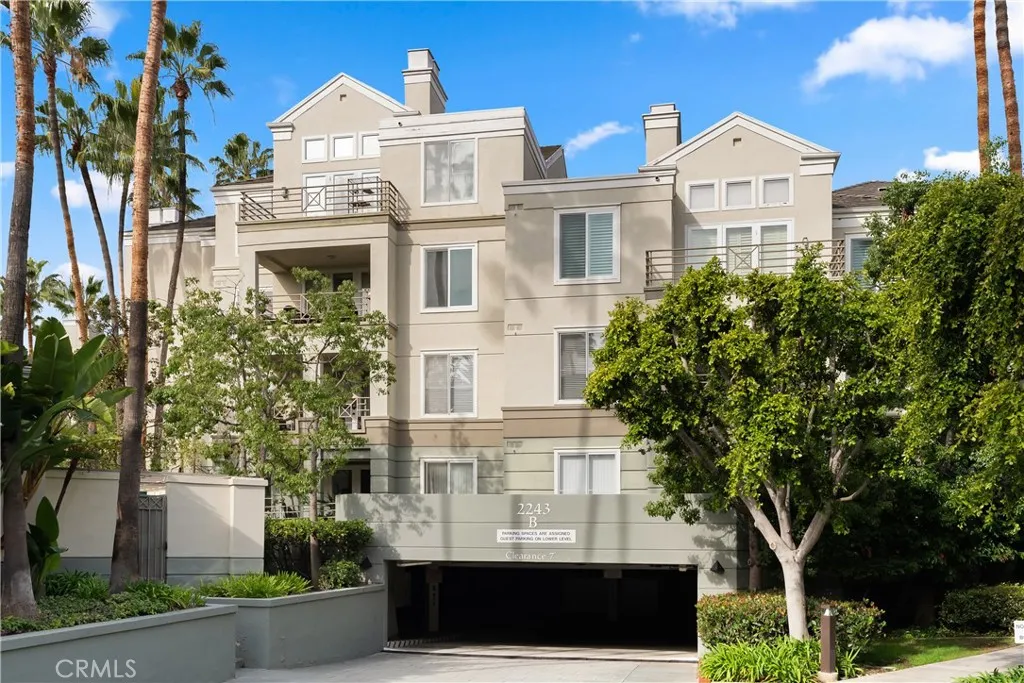 2243 Martin 207, Irvine, California 92612 home-pic-27