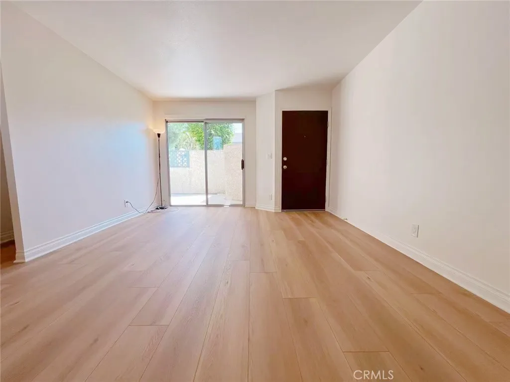 3904 Bresee Avenue 7, Baldwin Park, California 91706, 2 Bedrooms Bedrooms, ,2 BathroomsBathrooms,Residential,For Sale,Bresee,WS25193308