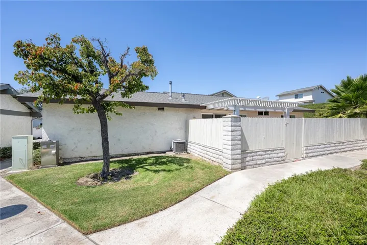 20001 Wildwood Court 7, Yorba Linda, California 92886