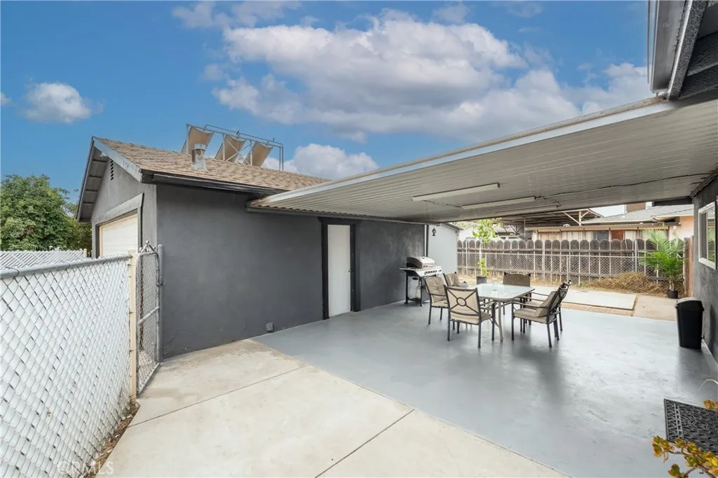 25481 6th Street, San Bernardino, California 92410 home-pic-0