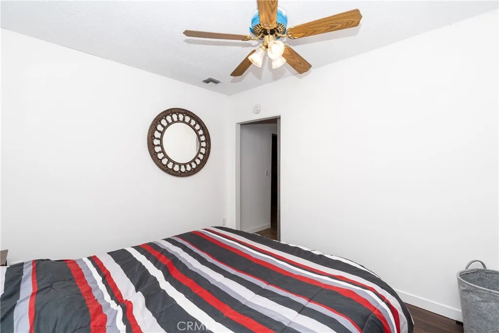 25481 6th Street, San Bernardino, California 92410 home-pic-16