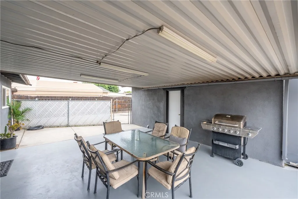 25481 6th Street, San Bernardino, California 92410 home-pic-24
