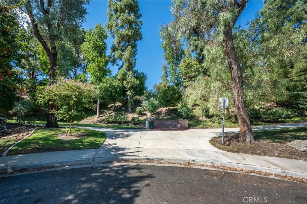 25451 Via Macarena, Valencia, California 91355 home-pic-26