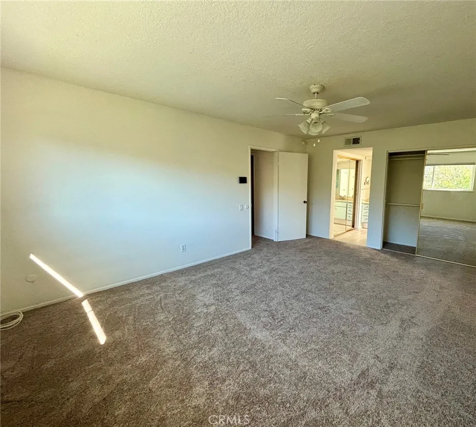 25451 Via Macarena, Valencia, California 91355 home-pic-10