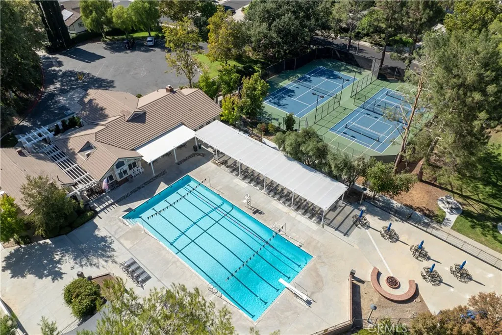 25451 Via Macarena, Valencia, California 91355 home-pic-29