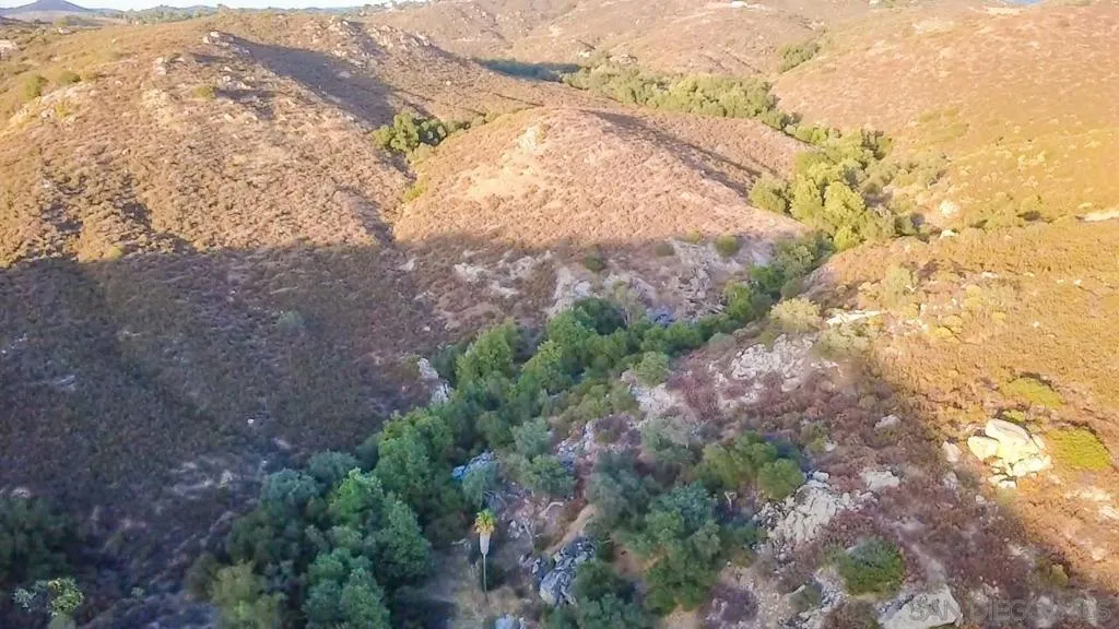 19360 Camino Vista Rd., Ramona, California 92065 home-pic-12