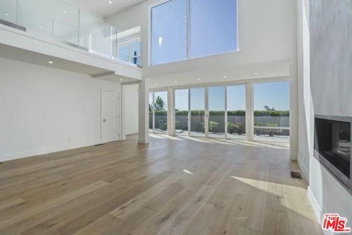 7263 Birdview Avenue, Malibu, California 90265