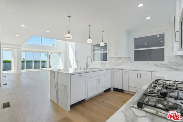 7263 Birdview Avenue, Malibu, California 90265