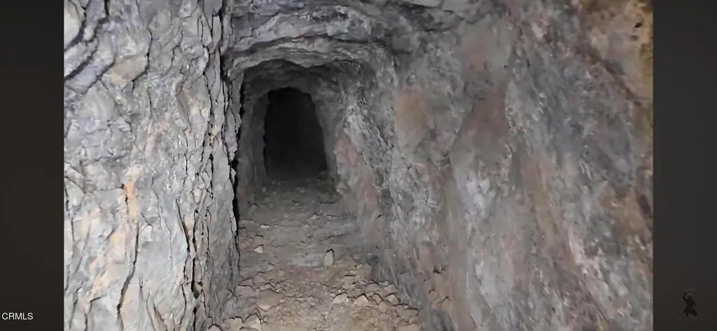 Inside Mine 8