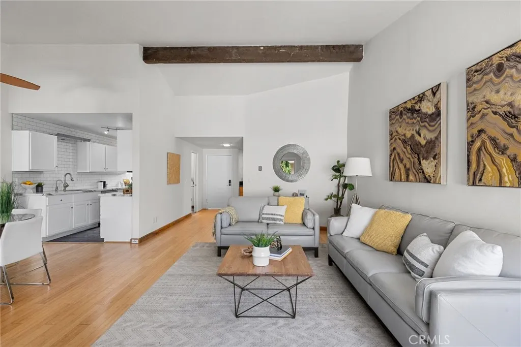 5650 Sumner Way 309, Culver City, California 90230, 2 Bedrooms Bedrooms, ,2 BathroomsBathrooms,Residential Lease,For Rent,Sumner,SB25190236