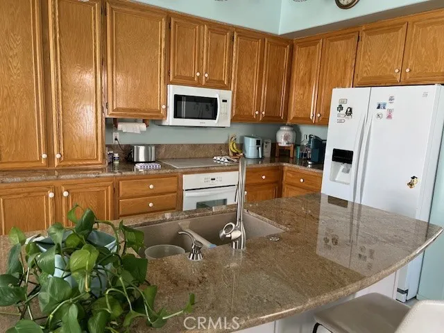 1534 Woodlands Drive, Banning, California 92220 home-pic-5