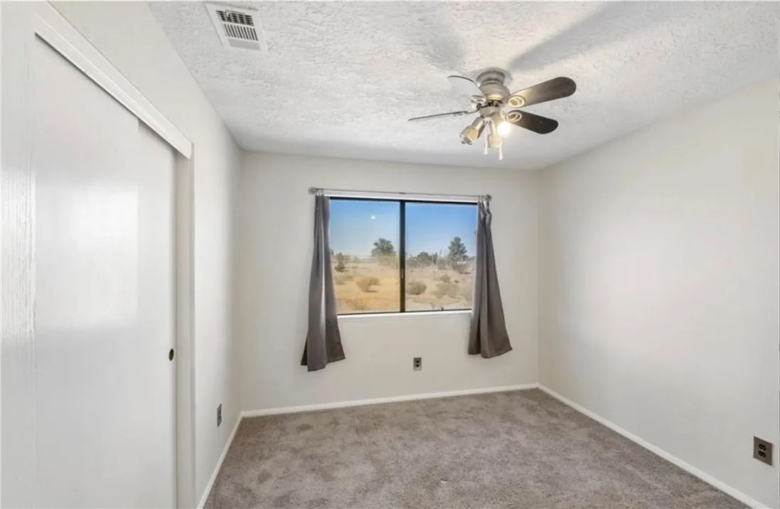 14022 Valle Vista Road, Phelan, California 92371 home-pic-14