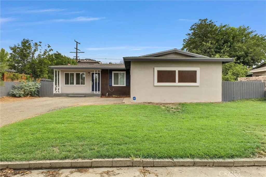 3625 Ross Street, Riverside, California 92503 home-pic-0