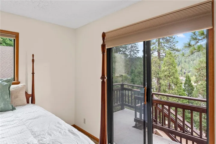 24259 Zurich Drive, Crestline, California 92325