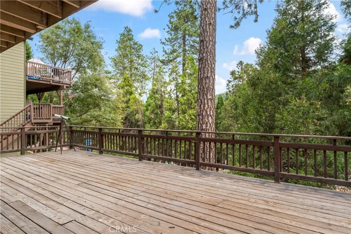 HUGE Party Deck!