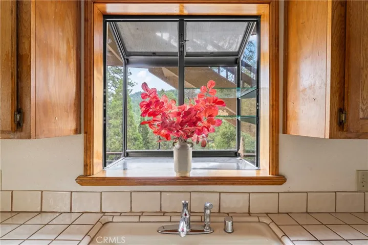 24259 Zurich Drive, Crestline, California 92325