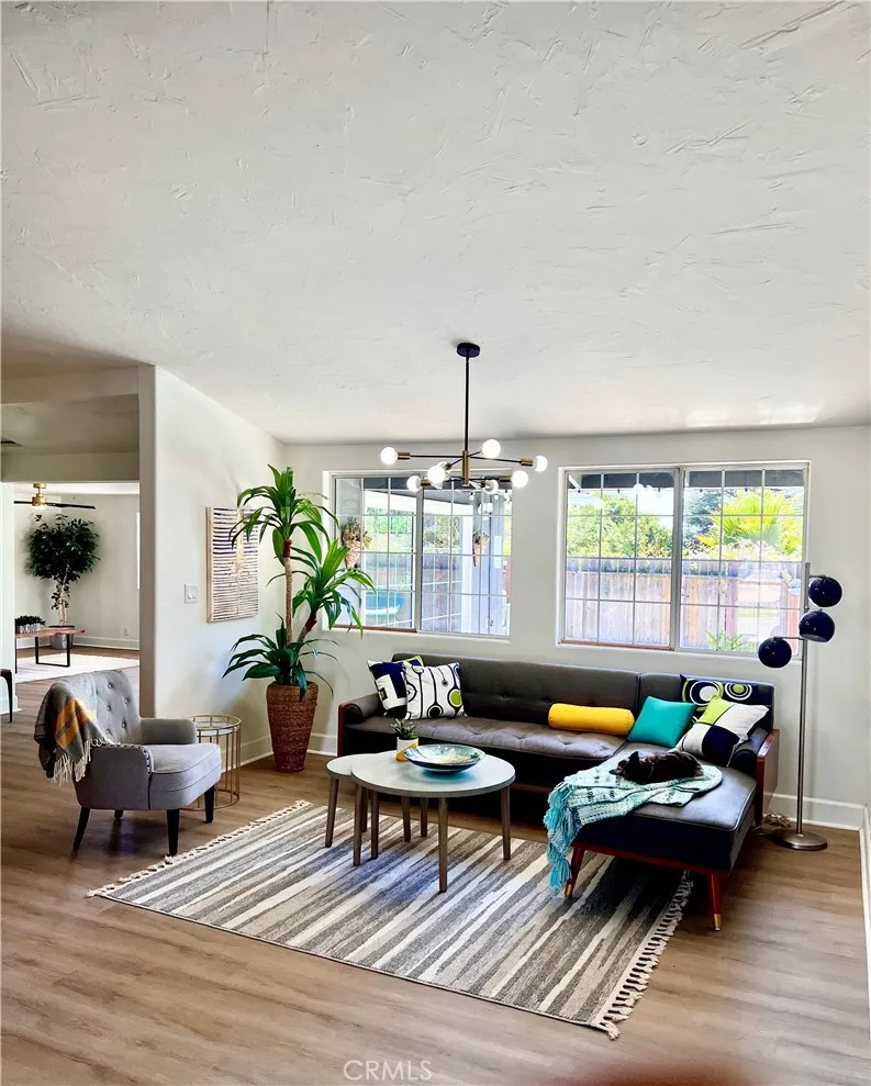 1767 W Chandeleur Drive, San Pedro, California 90732 home-pic-8