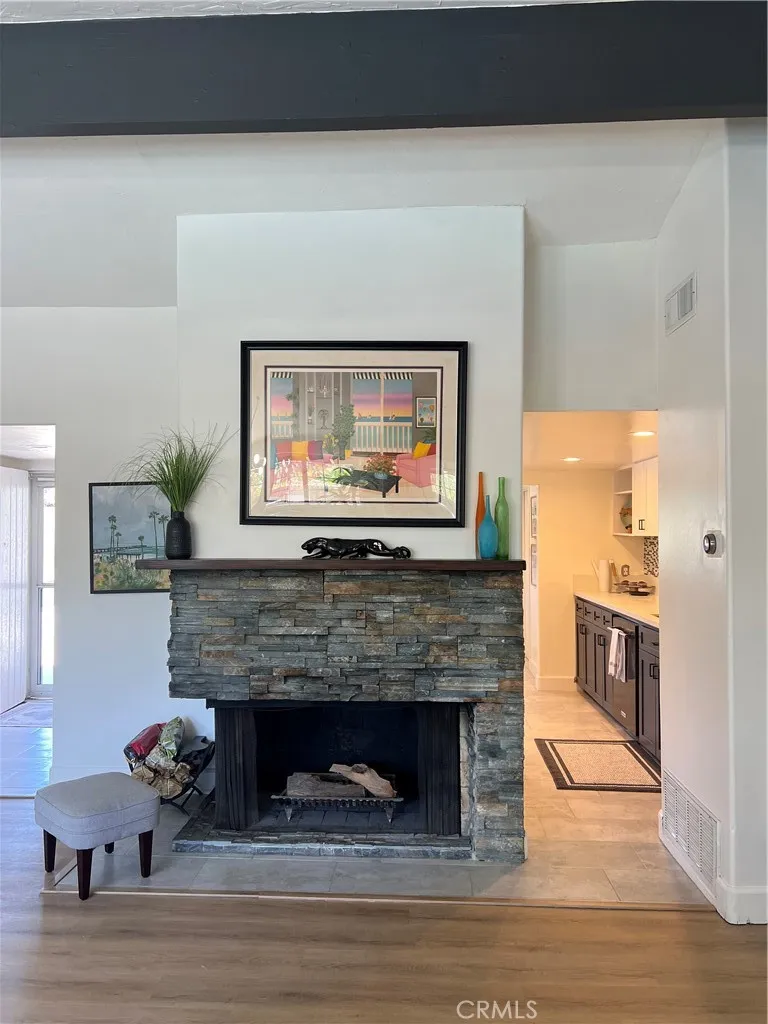 1767 W Chandeleur Drive, San Pedro, California 90732 home-pic-10