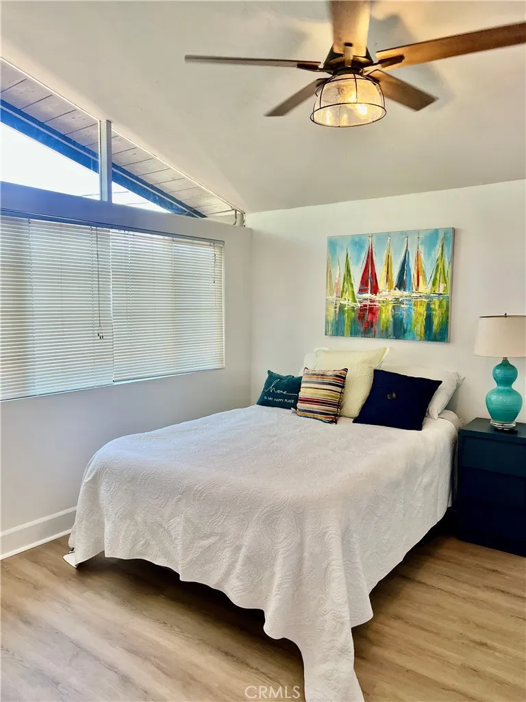 1767 W Chandeleur Drive, San Pedro, California 90732 home-pic-17