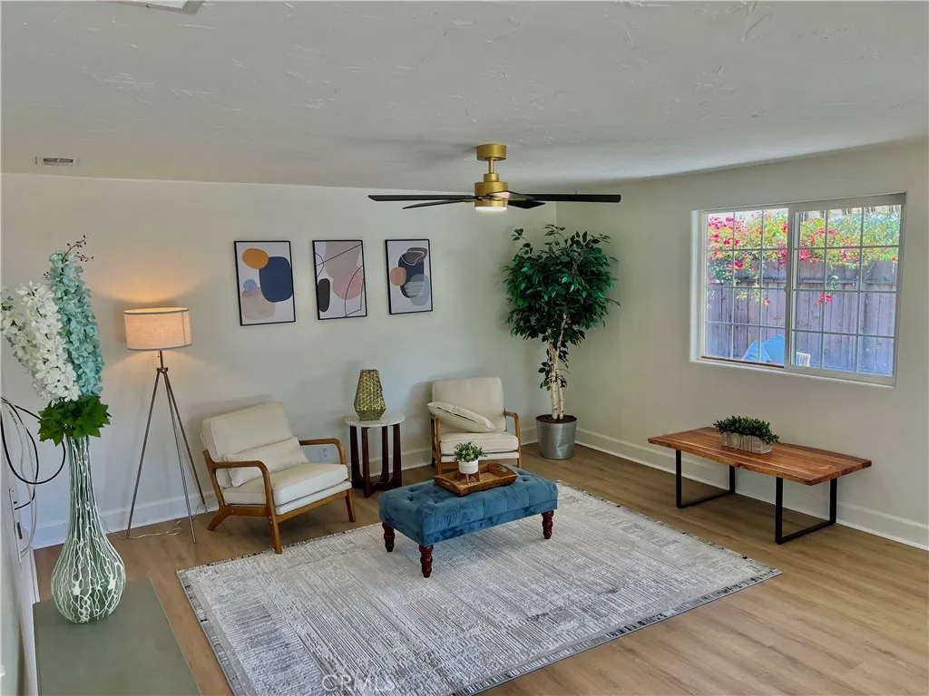 1767 W Chandeleur Drive, San Pedro, California 90732 home-pic-15
