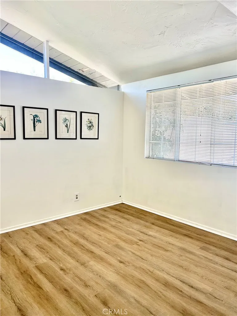 1767 W Chandeleur Drive, San Pedro, California 90732 home-pic-21